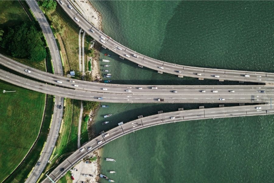 Quanto custa cada tonelada extra? Impacto dos transportes está relacionado com peso