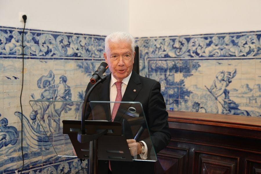 «O cartão reforça a nossa missão: ninguém fica sem resposta quando precisa de cuidados» (António Saraiva)