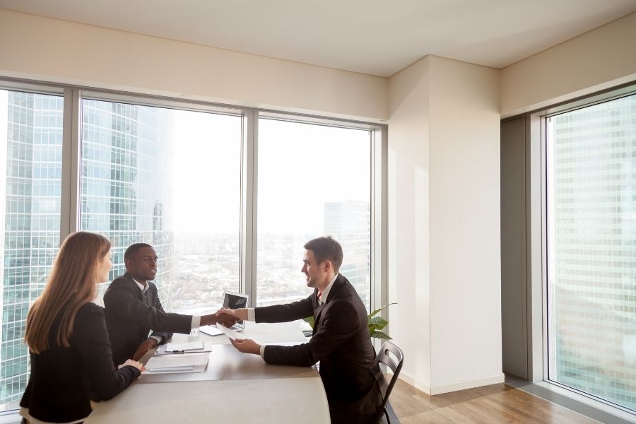 Gestão de Recursos Humanos na era digital: estratégias para agilizar e simplificar